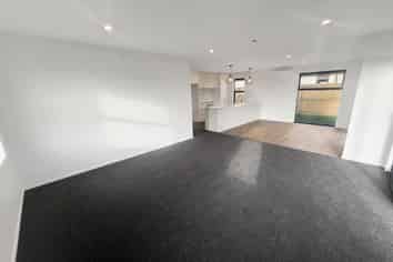11 Campbell Drive, Lincoln