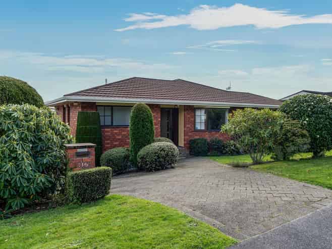 116 Winara Avenue, Waikanae