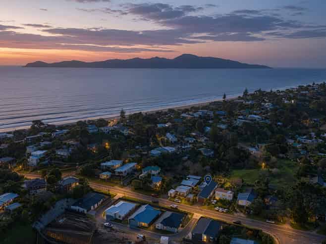 23 Jeep Road, Raumati South
