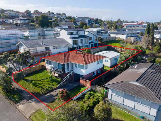 9 Pasteur Place, New Windsor