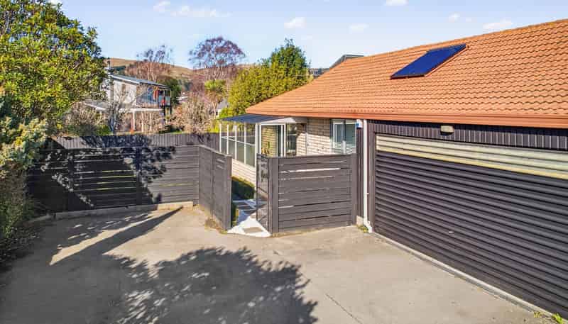 204b Riverlaw Terrace, Saint Martins