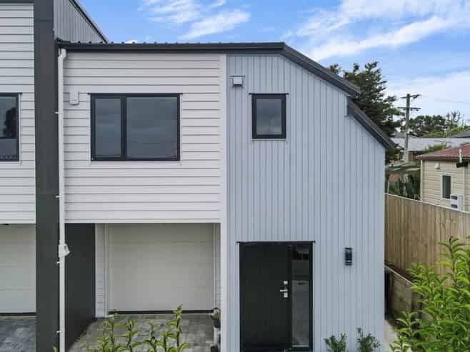 12 Sukh Lane, Manurewa