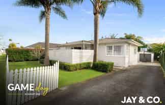 25 Sterling Avenue, Manurewa East