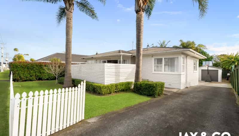 25 Sterling Avenue, Manurewa East