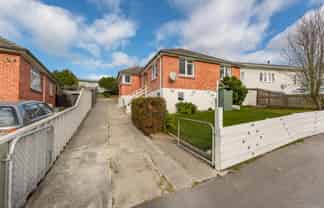 56 Dunkirk Street, Marchwiel