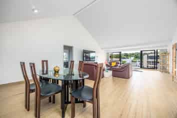 3/55 Tamaki Drive, Mission Bay