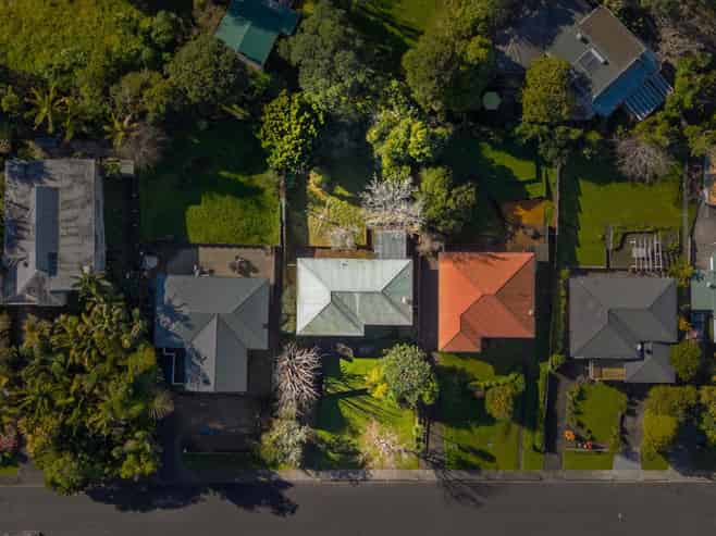 12 Ragley Street, Titirangi