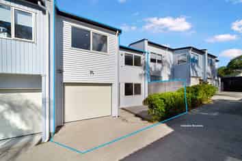 B/24 Pipitea Place, Massey