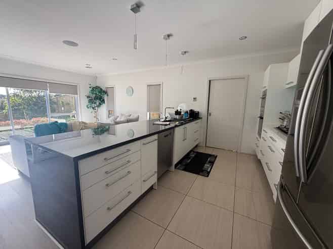 118 Navigation Drive, Whitby
