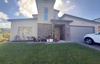 118 Navigation Drive, Whitby