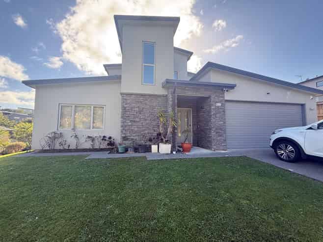 118 Navigation Drive, Whitby
