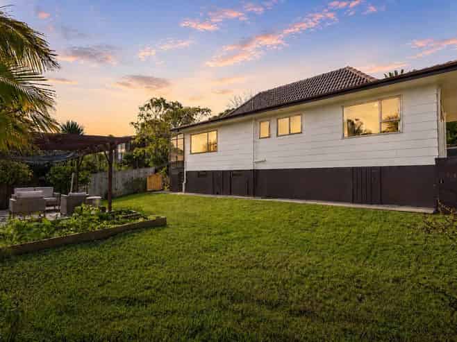 2/66 Waiau Street, Torbay