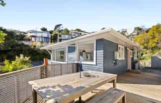 30 Poynters Crescent, Stepneyville