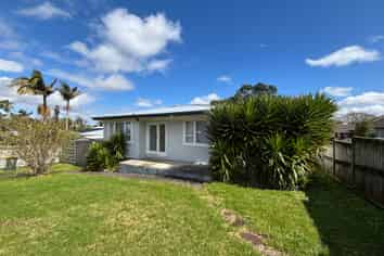 28 Sunkist Bay Road, Beachlands