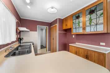 1 STELLA DRIVE, Clarks Beach