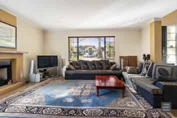 33 Byblos Place, The Gardens