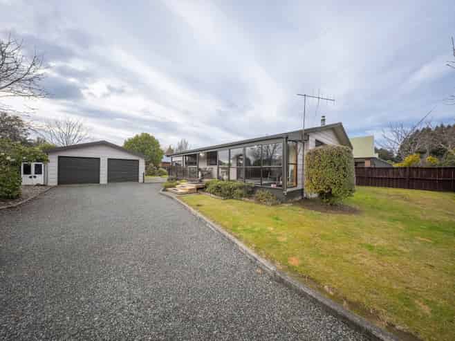 67 Luxmore Drive, Te Anau
