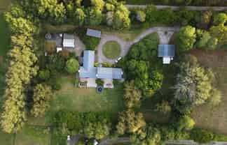 1432 Dairy Flat Highway, Dairy Flat