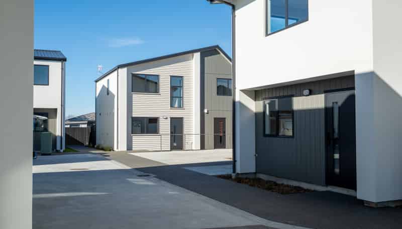 2/68 Main North Road, Papanui