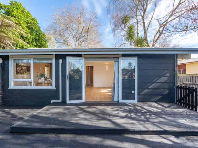 8 Fleming Place, Chedworth