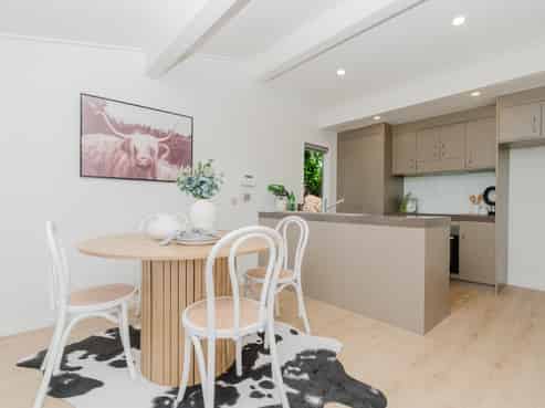 8 Fleming Place, Chedworth