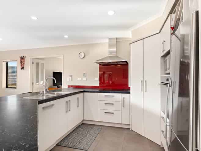 19 Arthur Carwen Place, Pukekohe
