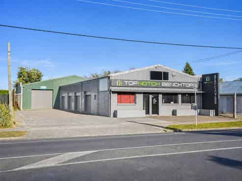Industrial investment with dual income