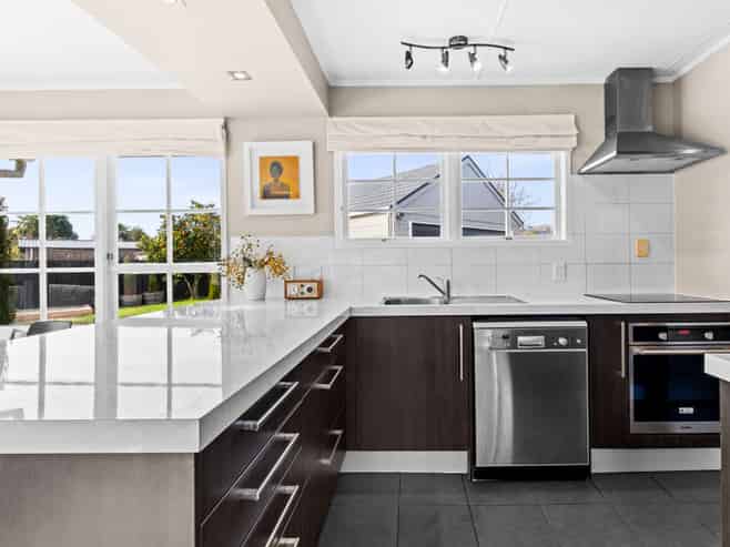 9 Breadalbane Road, Havelock North