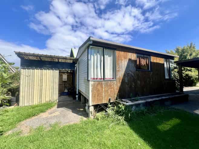 15 Dunlop Road, Opotiki