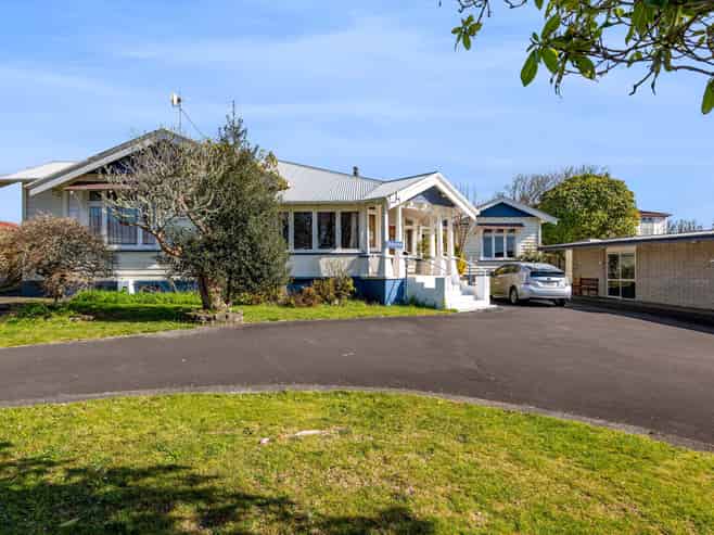 Receivership Sale: Established 8 Unit Motel