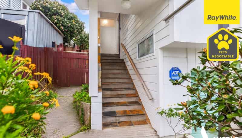 71 Mount Royal Avenue, Mount Albert