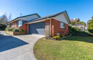 26 Brymer Road, Grandview Heights