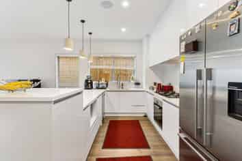 36 Hangahai Road, Flat Bush