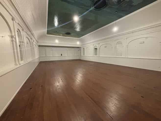 Central commercial space