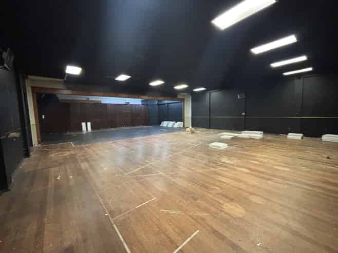 Central commercial space
