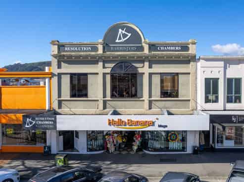 Standout Commercial Investment