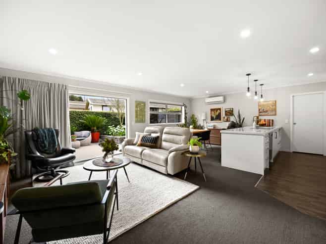 2/50 Kowhai Street, Hamilton Lake