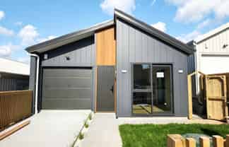 16 Kopu Road, Orewa