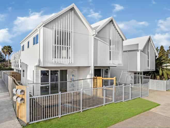 Lots 1-9/37 Landon Avenue, Mangere East