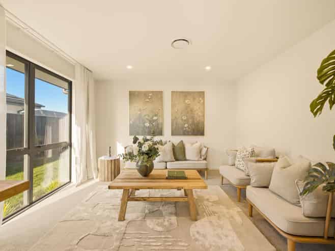 34 Stackwood Avenue, RAVENSWOOD