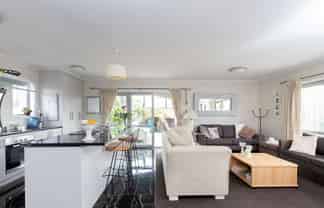 16B Insley Street, Mangawhai