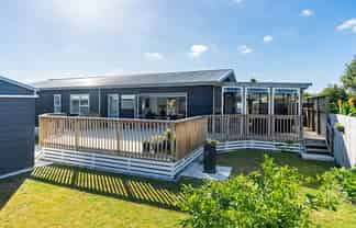 16B Insley Street, Mangawhai