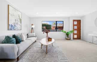 2/64 Weymouth Road, Manurewa