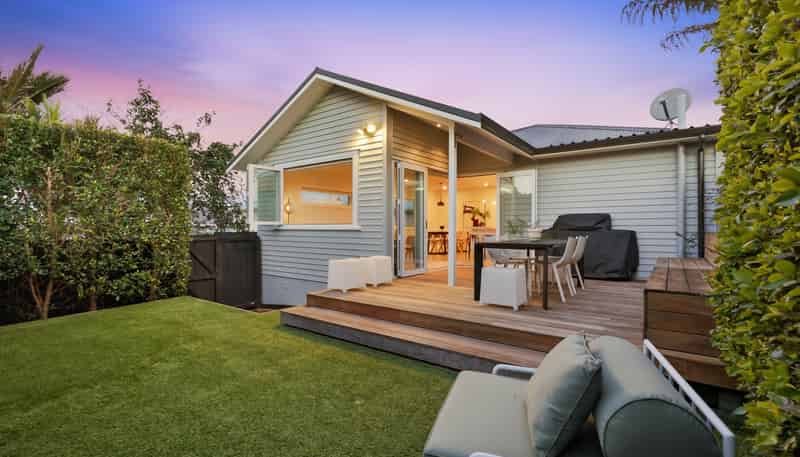 64 Wainui Avenue, Point Chevalier