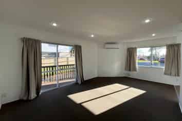 1/23 Mcleod Road, Henderson