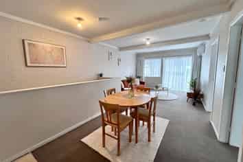 1/15 Bloomsbury Grove, Newlands