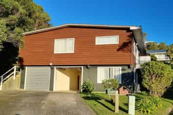 1/15 Bloomsbury Grove, Newlands