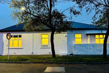 76 Hastings St West, Sydenham