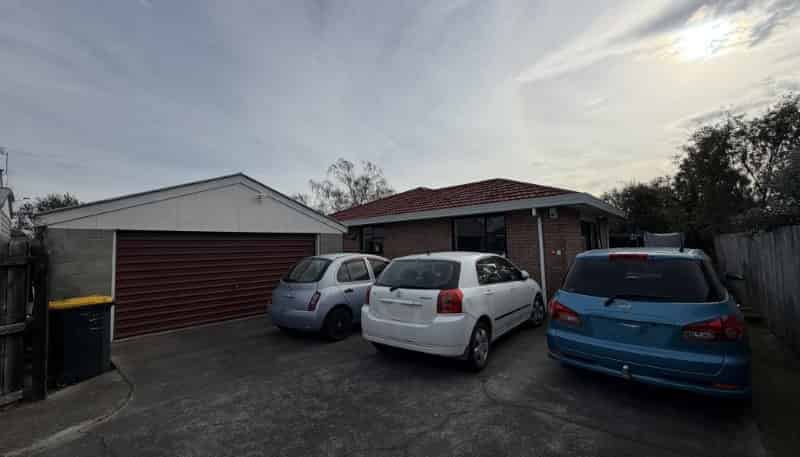 2/25 Owens Terrace, Upper Riccarton