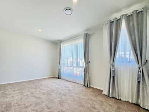 9/1 Tennessee Avenue, Mangere East